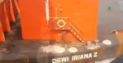 Viral siapa pemilik kapal pengangut nikel di Raja Ampat. (Sumber: X/@MurtadhaOne1)