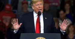 AS Resmi Larang Masuk Warga dari 12 Negara: Keputusan Trump Tuai Sorotan Dunia (Sumber: Pinterest)