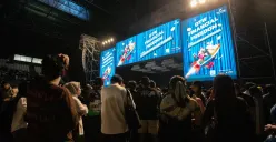Konser Hindia bertajuk “25 on Blank Canvas” yang berlangsung di Tennis Indoor Senayan, Jakarta pada 7 Juni 2025 kemarin. (Sumber: Dok. bank bjb)