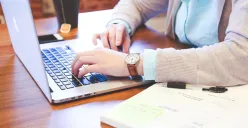 Ilustrasi cara membuat jurnal modul 3 bagi peserta PPG 2025. (Sumber: Pixabay/StartupStockPhotos)