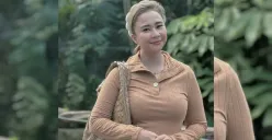 Bisnis skincare Chikita Meidy, Vierology, terpaksa tutup sementara akibat ulah suami yang kecanduan judol. Rugi Rp160 juta! Simak fakta lengkapnya di sini. (Sumber: Instagram/@chikitameidy)