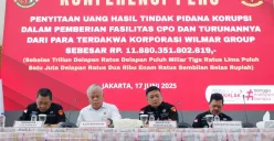 Kejaksaan Agung (Kejagung) memamerkan uang sitaan senilai Rp11,8 triliun terkait perkara tindak pidana korupsi fasilitas ekspor Crude Palm Oil (CPO) dan turunannya. (Sumber: Kejaksaan Agung)