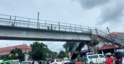 Suasana di sekitar Jembatan Penyebrangan Orang (JPO) Paledang, Kota Bogor, Kamis, 17 Juni 2025. (Sumber: POSKOTA | Foto: Sekar Putri Andini)