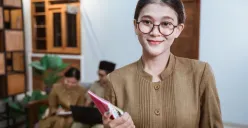 Lulusan PPG 2025 Dapat Gaji Berapa? Simak Tabel Lengkap dan Syarat Terbarunya (Sumber: Pinterest)