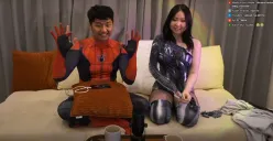 Video live Msbreewc dan Ello MG viral durasi 2 jam! Simak fakta lengkap challenge Spiderman, kontroversi, hingga respons netizen yang heboh. (Sumber: YouTube/Ello MG)