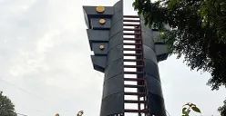 Kondisi Monumen Perjuangan Rakyat di Jalan Djuanda, Bekasi Selatan, Kota Bekasi, pada Senin, 23 Juni 2025. (Sumber: POSKOTA | Foto: Nurpini Aulia Rapika)