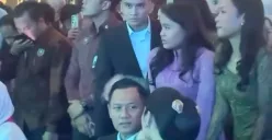 Potret Rizky Bantayan bersama dengan keluarga Agus Harimurti Yudhoyono (AHY). (Sumber: TikTok/@blue.sky1353)