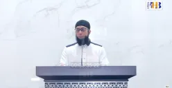 Ustaz Khalid Basalamah yang kini jadi sorotan karena dipanggil KPK soal dugaan korupsi penentuan kuota dan penyelenggaraan haji tahun 2024. (Sumber: YouTube/ Khalid Basalamah Official)