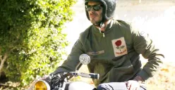 Ilustrasi vintage jaket yang cocok digunakan untuk motoran. (Sumber: Pinterest)