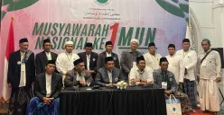 Musyawarah Nasional perdana Majelis Ulama Nusantara di Jakarta.