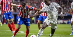 Duel Derby Madrid di babak 16 besar Liga Champions dipastikan panas sejak leg pertama, apalagi keduanya juga kini bersaing di papan atas klasemen La Liga Spanyol. (Sumber: X/@PulseSportsNG)