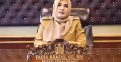 Akun Bupati Pekalongan, Fadia Arafiq disebut-sebut maki netizen di Instagram gara-gara hal ini. (Sumber: Instagram/@fadiaarafiq.official)