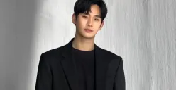 Drakor 'Knock Off' Kim Soo Hyun akan tetap tayang sesuai jadwal meski muncul kontroversi yang menyeret namanya. (Sumber: Instagram/@soohyun_k216)