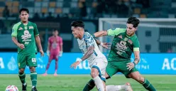 Persebaya gagal mendekati Persib di klasemen Liga 1 setelah bermain imbang 1-1 kontra PSIS Semarang. (Sumber: Instagram @officialpersebaya)