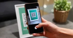 Ilustrasi. Pendapat Buya Yahya mengenai pembayaran zakat fitrah melalui transfer dan QR Code. (Sumber: Freepik)