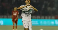 Beckham Putra berikan tips agar mampu tampil sehat dan Prima bersama Persib Bandung di Liga 1 meski saat puasa. (Sumber: Tangkapan layar/Instagram @beckham_put7)