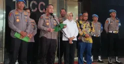 Karo Penmas Divisi Humas Polri, Brigjen Trunoyudo Wisnu Andiko dalam konferensi pers di depan Gedung TNCC, Jakarta Selatan, Senin, 17 Maret 2025.