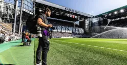 Gaston Szerman, fotografer FC Copenhagen dipekerjakan PSSI untuk mendokumentasikan Timnas Indonesia. (Sumber: Instagram @Gastisz)