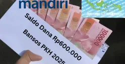 NIK e-KTP dan nama Anda mendapat saldo dana Rp600.000 dari subsidi bansos PKH 2025 via Rekening Bank Mandiri. (Sumber: Poskota/Gabriel Omar Batistuta)