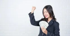 3 Weton Ini Diramalkan Bakal Dapat Keberuntungan dan Kelimpahan Rezeki 
 (Sumber: Freepik/jcomp)