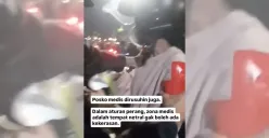 Detik-detik tim medis diduga diamankan oleh aparat keamanan dalam aksi demonstrasi di Malang, Minggu 23 Maret 2025. (Sumber: X/@Jateng_Twit)