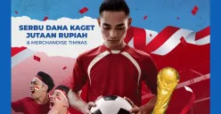 Bagi-bagi DANA Kaget resmi dari aplikasi DANA saat nobar Timnas Indonesia vs Bahrain Selasa 25 Maret 2025 di stadion Pakansari, Kabupaten Bogor. (DANA)