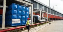 Petugas keamanan berjaga di RDF Plant Rorotan, Jakarta Utara. (Sumber: Poskota/Bilal Nugraha Ginanjar)