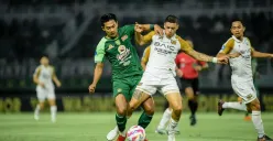 Persebaya dan Dewa United bakal berebut tiket ke Asia, setelah Persib hampir pasti mengunci gelar juara Liga 1 2024-25. (Foto: persebaya.id)