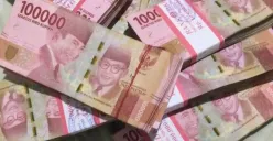 Tak hanya perempuan yang harus diberi pelatihan, perusahaan pinjol legal juga perlu diwajibkan menjalankan seleksi ketat. (Sumber: Pinterest)