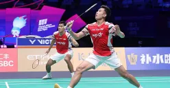 Ganda putra Indonesia, Bagas Maulana/Muhammad Shohibul Fikri tampil impresif di semifinal Sudirman Cup 2025, namun kemenangan mereka tak cukup menolong pasukan Garuda lolos ke final. (Sumber: Instagram @badminton.ina)