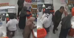 Aksi pelecehan seksual terhadap kasir oleh pelanggan di supermarket Situbondo terekam kamera CCTV. (Sumber: Tangkap Layar Instagram/@funnelmedia)