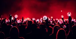 Kabar gembira buat K-popers! China bakal cabut larangan Hallyu, dan Dream Concert siap digelar di sana.