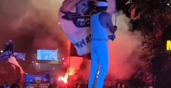 Dedi Mulyadi ikut konvoi bersama Bobotoh rayakan Persib Bandung juara Liga 1. (Sumber: Instagram)