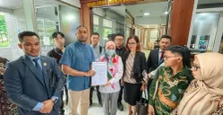 Rayen Pono kecewa sanksi MKD DPR RI ke Ahmad Dhani dinilai terlalu ringan terkait pelecehan nama marga Pono. (Sumber: Capture Instagram Rayen Pono)