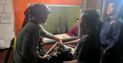 Ditreskrimum Polda Banten mengamankan barang bukti dari para pelaku premanisme di Kawasan Industri Pancatama, Kabupaten Serang. (Sumber: Dok. Dirreskrimum Polda Banten)