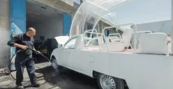 Mobil perdamaian Paus Fransiskus yang disumbangkan untuk anak-anak Gaza. (Sumber: Vatican News)