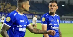 Tyronne del Pino dan Ciro Alves, dua pilar asing Persib yang dirumorkan akan hengkang menjelang musim 2025/2026. (Sumber: Dok/Persib)