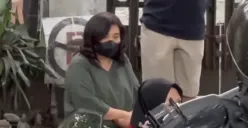 Kecelakaan beruntun yang terjadi di kawasan Jalan Anggrek, Bandung, pada 6 Mei 2025 telah menewaskan Sulthan Abyan Fattan, seorang siswa SMA Negeri 5 Bandung. (Sumber: TikTok/@siomayenakss)