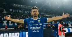 Gelandang andalan PERSIB, Mateo Kocijan, menegaskan bahwa status juara tidak membuat skuadnya lengah. Ia menilai penting untuk menjaga performa hingga musim benar-benar berakhir. (Sumber: Capture Instagram @MKocijan.17)