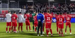 Almere City, klub yang dibela pemain Timnas Indonesia, Thom Haye resmi terdegradasi dari Eredivisie Liga Belanda. (Foto: Instagram/@almerecityfc)