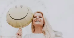 5 zodiak ini diprediksi akan mendapatkan keberuntungan besar dalam cinta, karier, dan keuangan. (Sumber: Pinterest/Voodoo Priest Nduga | Root Worker | Spell Caster | Witch Doctor)