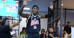 Pebasket Tangerang Hawks Jarred Shaw diblacklist IBL usai tertangkap bawa permen ganja. (Sumber: Instagram/@slimnojim16_)