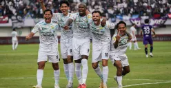 Selebrasi skuad Persib Bandung usai mencek gol ke gawang lawan. (Sumber: Poskota/Bilal Nugraha Ginanjar)