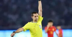 Wasit asal Uzbekistan, Rustam Lutfulin. (Sumber: @Rustamlutfullin1991)