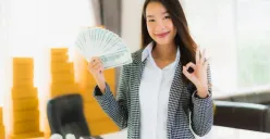KUR BRI vs Pinjaman Online buat modal usaha? Berikut perbandingannya. (Sumber: Freepik)