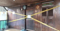 TKP pencabulan ustaz gadungan di Pondok Melati, Bekasi, disegel aparat. (Sumber: Poskota/Nurpini Aulia Rapika)