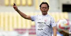 Ong Kim Swee, berhasil menuntaskan misi menyelematkan Persis Solo dari degradasi. (Sumber: LIB)