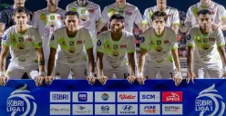 Persebaya bakal tampil tanpa kiper Timnas Indonesia, Ernando Ari, di pertandingan terakhir Liga 1 2024-2025 melawan Bali United. (Foto: Instagram/@officialpersebaya)