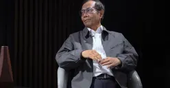 Mahfud MD dalam diskusi bersama pengamat sosial Leonard Hartono pada Jumat, 23 Mei 2025. (Sumber: YouTube/The Overpost)
