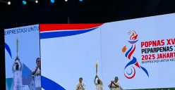 Gubernur Jakarta, Pramono Anung dan Wamenpora, Taufik Hidayat membuka secara resmi Popnas XVII dan Peparnas XI di Jakarta International Velodrome, Minggu, 2 November 2025. (Sumber: POSKOTA | Foto: M Tegar Jihad)